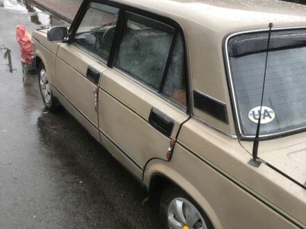 ВАЗ 2105 1987 в Дрогобыче на Automoto.ua Бежевый ВАЗ 2105, объемом двигателя 1.3 л и пробегом 170 тыс. км за 800 $, фото 1 на Automoto.ua