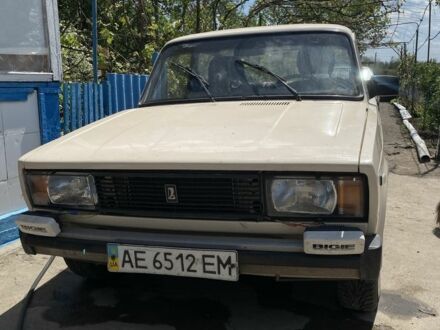 ВАЗ 2105 1987 у Кривому Розі на Automoto.ua Бежевий ВАЗ 2105, об'ємом двигуна 1.3 л та пробігом 250 тис. км за 1000 $, фото 1 на Automoto.ua