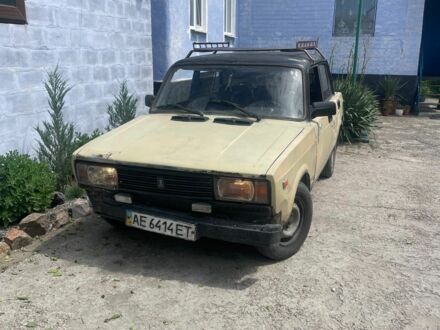 ВАЗ 2105 1990 в Днепре (Днепропетровске) на Automoto.ua Бежевый ВАЗ 2105, объемом двигателя 1.3 л и пробегом 333 тыс. км за 327 $, фото 1 на Automoto.ua