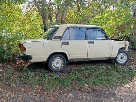 Бежевый ВАЗ 2105, объемом двигателя 0 л и пробегом 100 тыс. км за 200 $, фото 1 на Automoto.ua