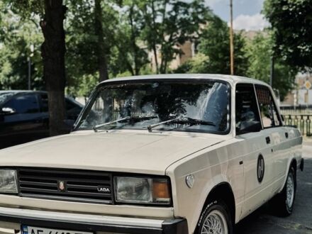 ВАЗ 2105 1994 у Никополе на Automoto.ua Бежевий ВАЗ 2105, об'ємом двигуна 1.5 л та пробігом 120 тис. км за 1530 $, фото 1 на Automoto.ua