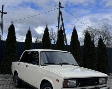 Бежевий ВАЗ 2105, об'ємом двигуна 1.5 л та пробігом 111 тис. км за 1899 $, фото 1 на Automoto.ua