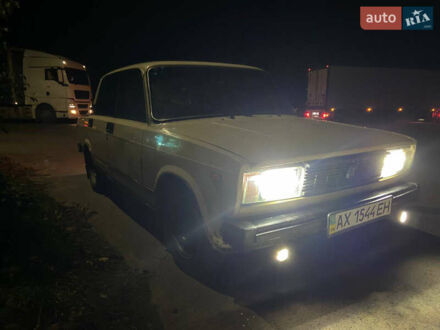 ВАЗ 2105 1998 в Львове на Automoto.ua Бежевый ВАЗ 2105, объемом двигателя 1.3 л и пробегом 257 тыс. км за 592 $, фото 1 на Automoto.ua