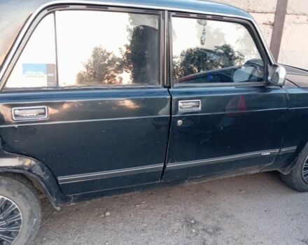 Черный ВАЗ 2105, объемом двигателя 0 л и пробегом 110 тыс. км за 600 $, фото 1 на Automoto.ua