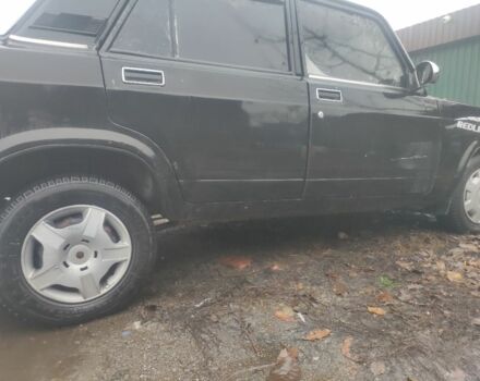 Черный ВАЗ 2105, объемом двигателя 1.3 л и пробегом 120 тыс. км за 429 $, фото 5 на Automoto.ua