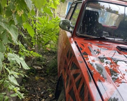 Черный ВАЗ 2105, объемом двигателя 0 л и пробегом 63 тыс. км за 238 $, фото 4 на Automoto.ua