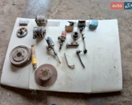 Чорний ВАЗ 2105, об'ємом двигуна 1.3 л та пробігом 320 тис. км за 450 $, фото 7 на Automoto.ua