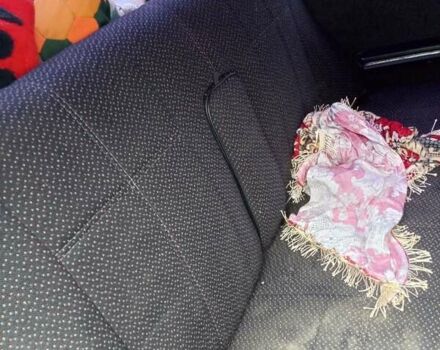 Чорний ВАЗ 2105, об'ємом двигуна 1.3 л та пробігом 320 тис. км за 450 $, фото 11 на Automoto.ua