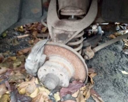 Чорний ВАЗ 2105, об'ємом двигуна 1.3 л та пробігом 320 тис. км за 450 $, фото 4 на Automoto.ua