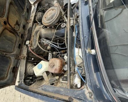 Черный ВАЗ 2105, объемом двигателя 1.5 л и пробегом 48 тыс. км за 400 $, фото 14 на Automoto.ua