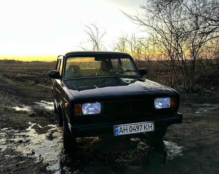 Черный ВАЗ 2105, объемом двигателя 1.5 л и пробегом 100 тыс. км за 700 $, фото 1 на Automoto.ua