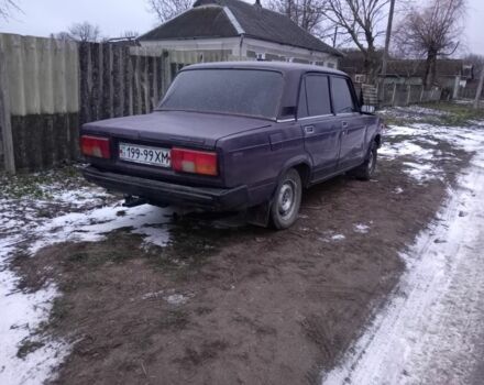 Фиолетовый ВАЗ 2105, объемом двигателя 0 л и пробегом 100 тыс. км за 400 $, фото 1 на Automoto.ua