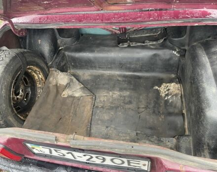 Фиолетовый ВАЗ 2105, объемом двигателя 1.5 л и пробегом 1000 тыс. км за 428 $, фото 4 на Automoto.ua