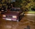 Фиолетовый ВАЗ 2105, объемом двигателя 1.5 л и пробегом 333 тыс. км за 863 $, фото 5 на Automoto.ua