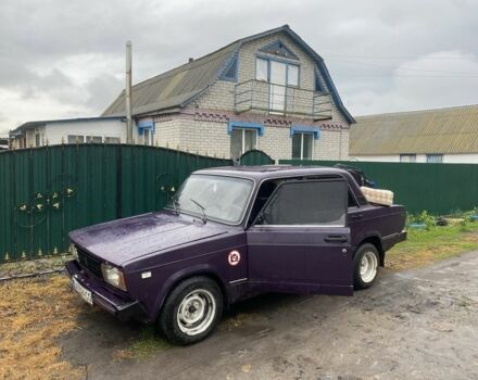 Фиолетовый ВАЗ 2105, объемом двигателя 1.5 л и пробегом 2 тыс. км за 783 $, фото 8 на Automoto.ua
