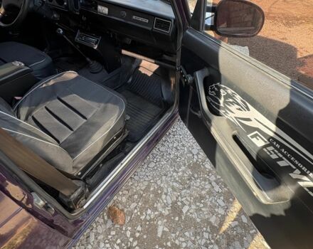 Фиолетовый ВАЗ 2105, объемом двигателя 1.5 л и пробегом 1 тыс. км за 1000 $, фото 9 на Automoto.ua