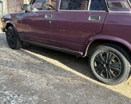 Фиолетовый ВАЗ 2105, объемом двигателя 1.5 л и пробегом 1 тыс. км за 1000 $, фото 3 на Automoto.ua