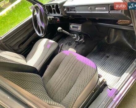 Фиолетовый ВАЗ 2105, объемом двигателя 1.45 л и пробегом 100 тыс. км за 1700 $, фото 3 на Automoto.ua