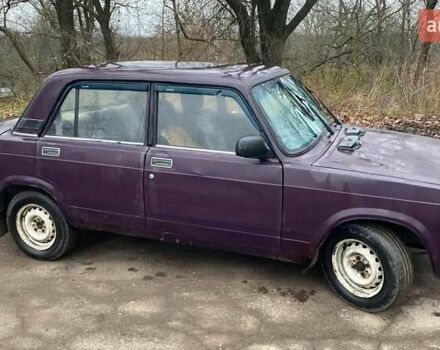 Фіолетовий ВАЗ 2105, об'ємом двигуна 1.45 л та пробігом 190 тис. км за 850 $, фото 3 на Automoto.ua