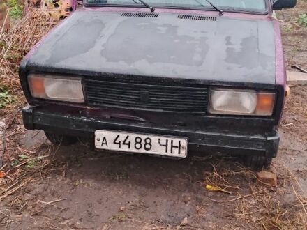 Фиолетовый ВАЗ 2105, объемом двигателя 0 л и пробегом 13 тыс. км за 355 $, фото 1 на Automoto.ua