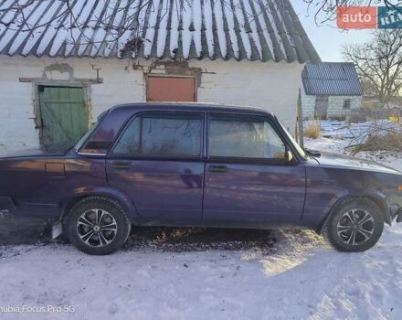 Фіолетовий ВАЗ 2105, об'ємом двигуна 1.6 л та пробігом 80 тис. км за 876 $, фото 1 на Automoto.ua