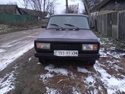 Фіолетовий ВАЗ 2105, об'ємом двигуна 0 л та пробігом 100 тис. км за 400 $, фото 1 на Automoto.ua