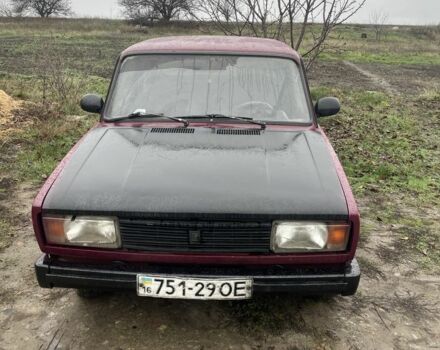 Фиолетовый ВАЗ 2105, объемом двигателя 1.5 л и пробегом 1000 тыс. км за 428 $, фото 1 на Automoto.ua