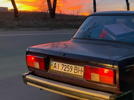 Фиолетовый ВАЗ 2105, объемом двигателя 0 л и пробегом 80 тыс. км за 358 $, фото 1 на Automoto.ua