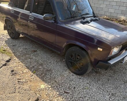 Фиолетовый ВАЗ 2105, объемом двигателя 1.5 л и пробегом 1 тыс. км за 1000 $, фото 1 на Automoto.ua