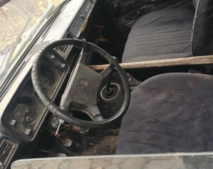 Коричневый ВАЗ 2105, объемом двигателя 1 л и пробегом 320 тыс. км за 322 $, фото 3 на Automoto.ua