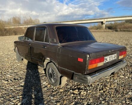 Коричневый ВАЗ 2105, объемом двигателя 1.6 л и пробегом 300 тыс. км за 650 $, фото 6 на Automoto.ua