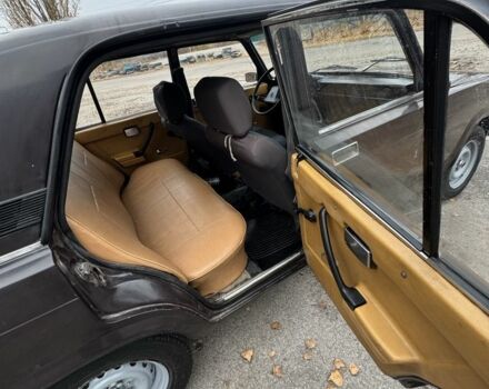 Коричневий ВАЗ 2105, об'ємом двигуна 1.3 л та пробігом 100 тис. км за 650 $, фото 7 на Automoto.ua