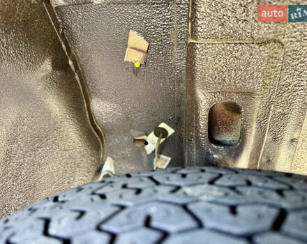 Коричневый ВАЗ 2105, объемом двигателя 1.3 л и пробегом 3 тыс. км за 15000 $, фото 121 на Automoto.ua