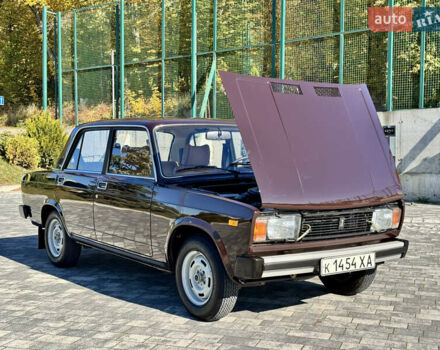 Коричневый ВАЗ 2105, объемом двигателя 1.3 л и пробегом 3 тыс. км за 15000 $, фото 91 на Automoto.ua