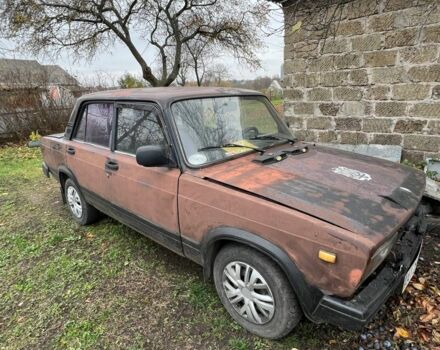 Коричневый ВАЗ 2105, объемом двигателя 1.3 л и пробегом 88 тыс. км за 358 $, фото 2 на Automoto.ua