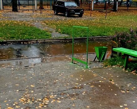 Коричневый ВАЗ 2105, объемом двигателя 1.5 л и пробегом 0 тыс. км за 750 $, фото 4 на Automoto.ua