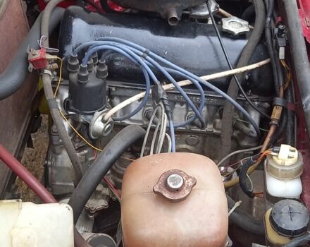 Червоний ВАЗ 2105, об'ємом двигуна 0 л та пробігом 200 тис. км за 500 $, фото 5 на Automoto.ua