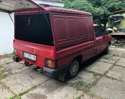 Красный ВАЗ 2105, объемом двигателя 1.6 л и пробегом 1 тыс. км за 1100 $, фото 4 на Automoto.ua
