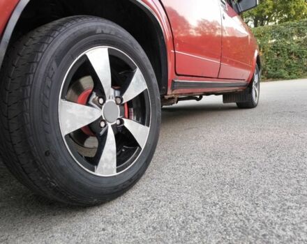 Красный ВАЗ 2105, объемом двигателя 1.3 л и пробегом 100 тыс. км за 626 $, фото 5 на Automoto.ua