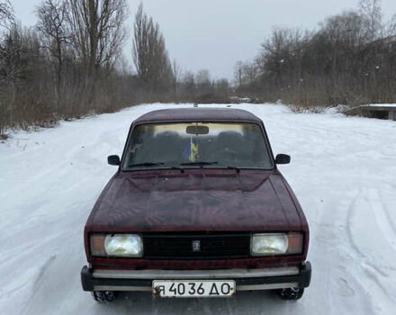 Красный ВАЗ 2105, объемом двигателя 1.5 л и пробегом 777 тыс. км за 844 $, фото 1 на Automoto.ua