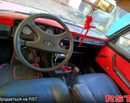 Красный ВАЗ 2105, объемом двигателя 1.3 л и пробегом 167 тыс. км за 500 $, фото 1 на Automoto.ua