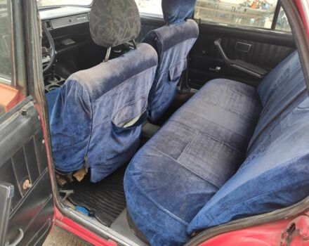 Красный ВАЗ 2105, объемом двигателя 1.3 л и пробегом 125 тыс. км за 670 $, фото 7 на Automoto.ua