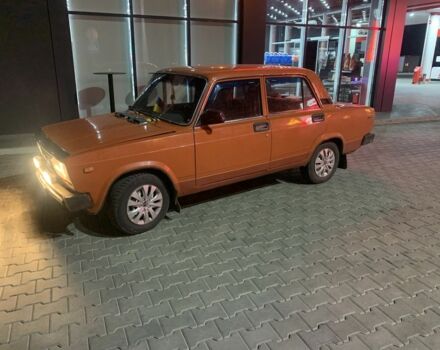 Красный ВАЗ 2105, объемом двигателя 1.3 л и пробегом 16 тыс. км за 787 $, фото 1 на Automoto.ua