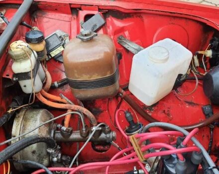 Красный ВАЗ 2105, объемом двигателя 0 л и пробегом 100 тыс. км за 900 $, фото 9 на Automoto.ua