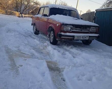 Красный ВАЗ 2105, объемом двигателя 0 л и пробегом 68 тыс. км за 1050 $, фото 3 на Automoto.ua