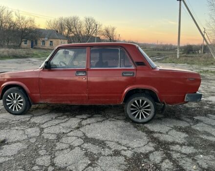 Красный ВАЗ 2105, объемом двигателя 1.5 л и пробегом 100 тыс. км за 816 $, фото 7 на Automoto.ua