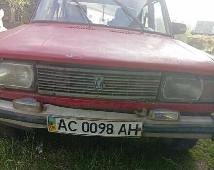 Красный ВАЗ 2105, объемом двигателя 1.3 л и пробегом 304 тыс. км за 250 $, фото 3 на Automoto.ua