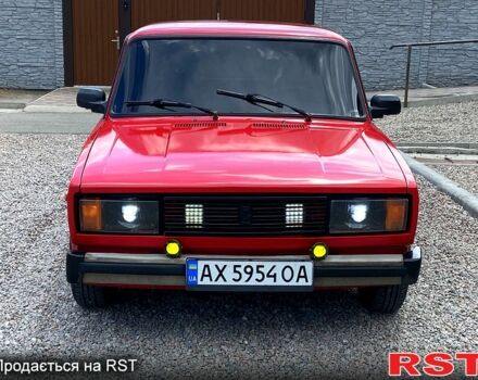 Красный ВАЗ 2105, объемом двигателя 1.3 л и пробегом 80 тыс. км за 1200 $, фото 1 на Automoto.ua