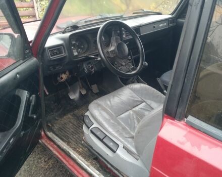 Красный ВАЗ 2105, объемом двигателя 0 л и пробегом 50 тыс. км за 709 $, фото 5 на Automoto.ua