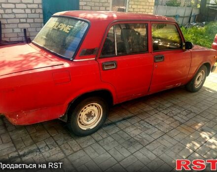 Червоний ВАЗ 2105, об'ємом двигуна 1.3 л та пробігом 200 тис. км за 750 $, фото 5 на Automoto.ua
